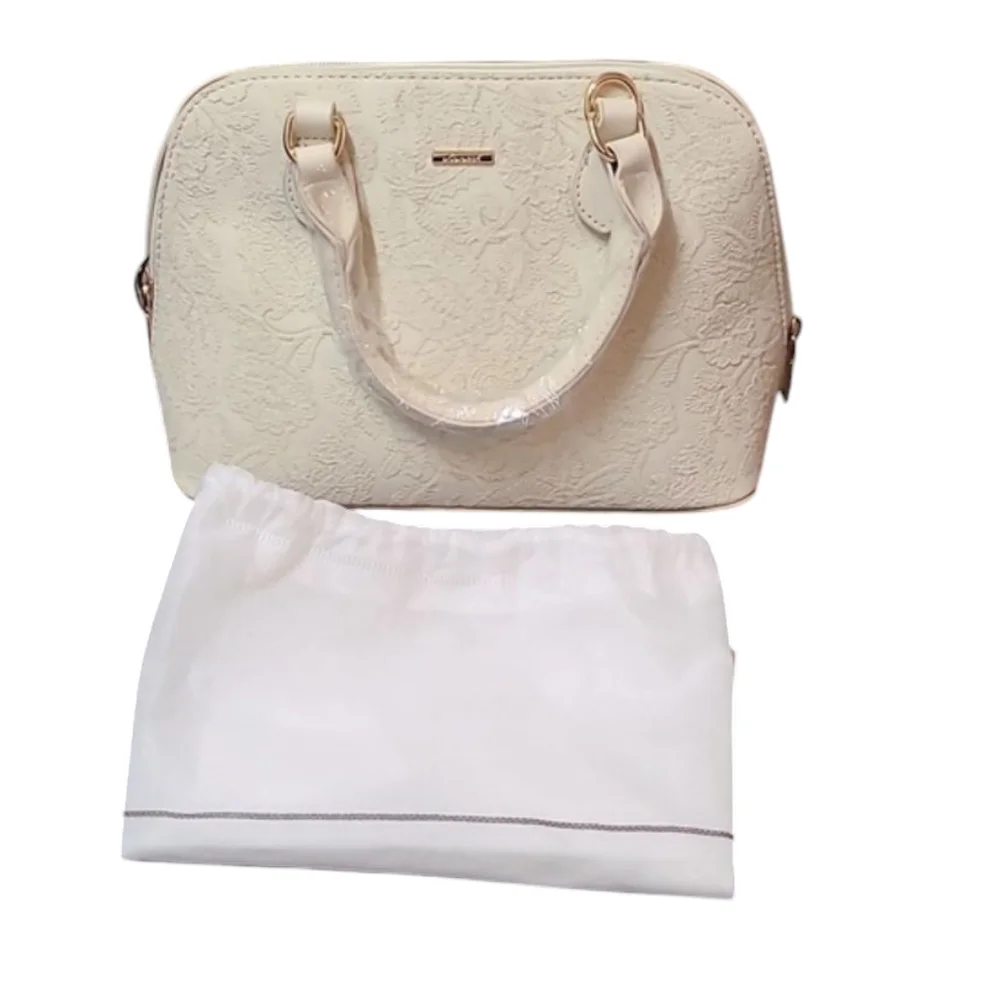 Lovevook Cream Floral Purse NWT - Picture 10 of 11